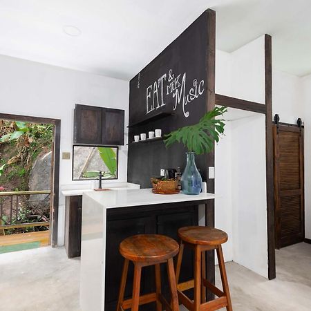 Serendipity Holistic Resort Spa Kingston Eksteriør bilde
